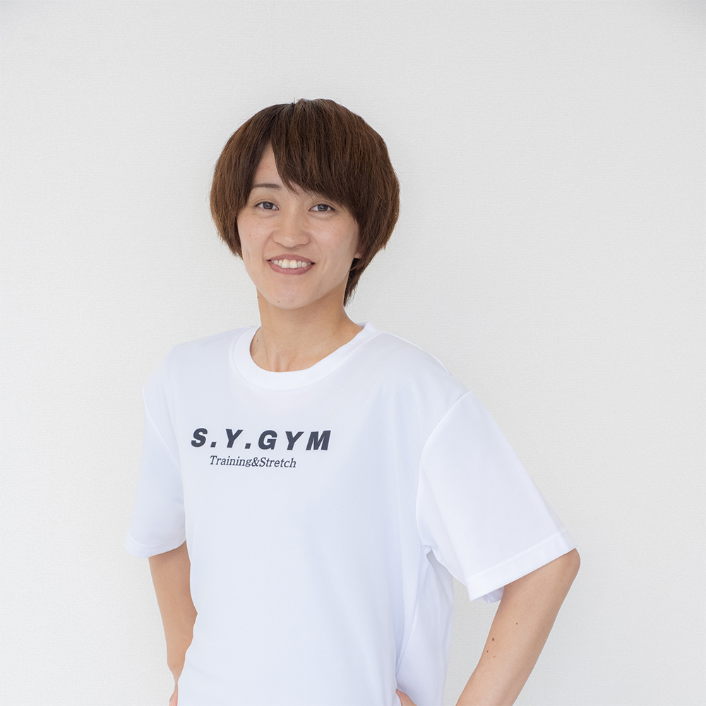 S.Y.Pilatesのピラティスインストラクター AYAKA（理学療法士）